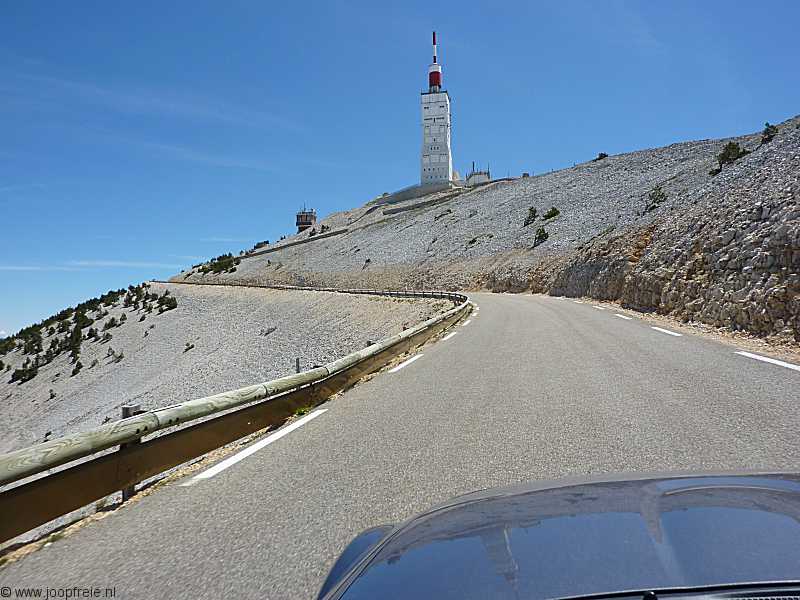 Op weg naar de top van de Mont Ventoux